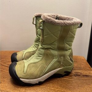 KEEN Women's Betty Boot size 6.5